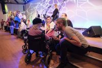 Fotos Farbenfreude 2022 040 © Attila Izmir Fotos Farbenfreude 2022 040 © Attila Izmir