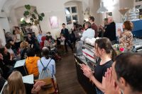 Ausstellung AbIntus - Gruppenfoto © Attila Izmir Ausstellung AbIntus - Gruppenfoto © Attila Izmir