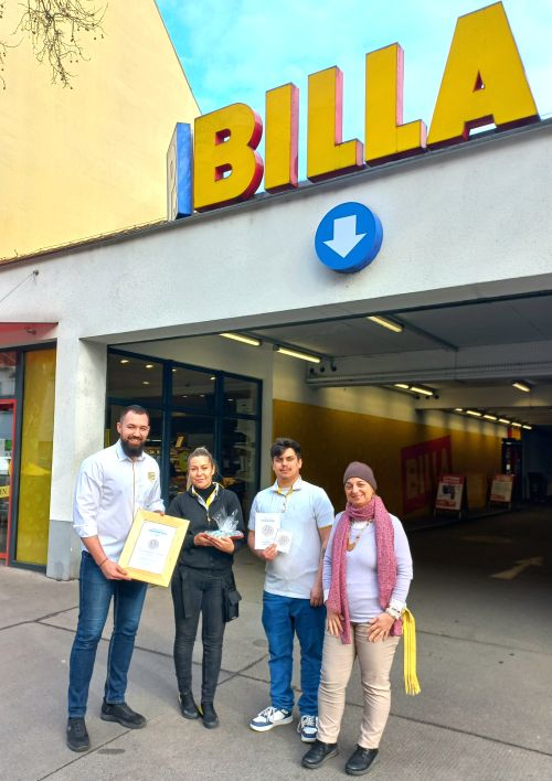 Übergabe Partnerurkunde Billa, Filiale Donaufelder Straße 23 © Jugend am Werk Übergabe Partnerurkunde Billa, Filiale Donaufelder Straße 23 © Jugend am Werk